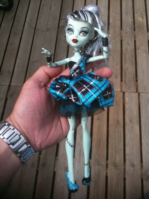 Barbie peut aller se rhabiller, la collection de Bratz à l'effigie