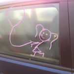 Rituel du matin : Le Car-Window-Drawing